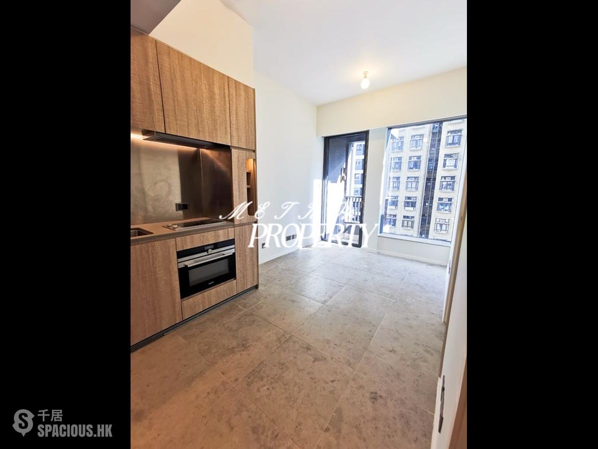 Sai Ying Pun - Bohemian House 01