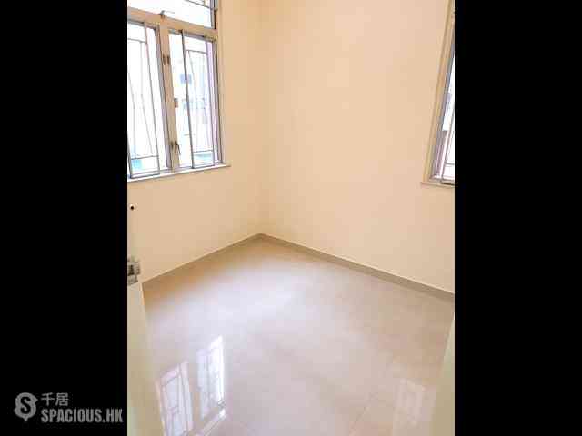 Causeway Bay - Cheong Shing Mansion 02