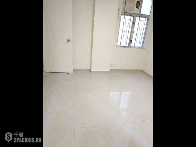Causeway Bay - Cheong Shing Mansion 03