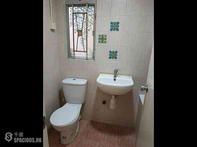 Causeway Bay - Cheong Shing Mansion 05