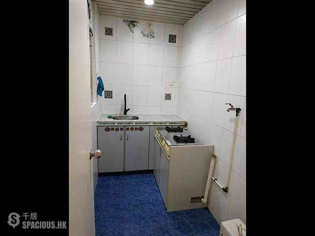 Causeway Bay - Cheong Shing Mansion 06