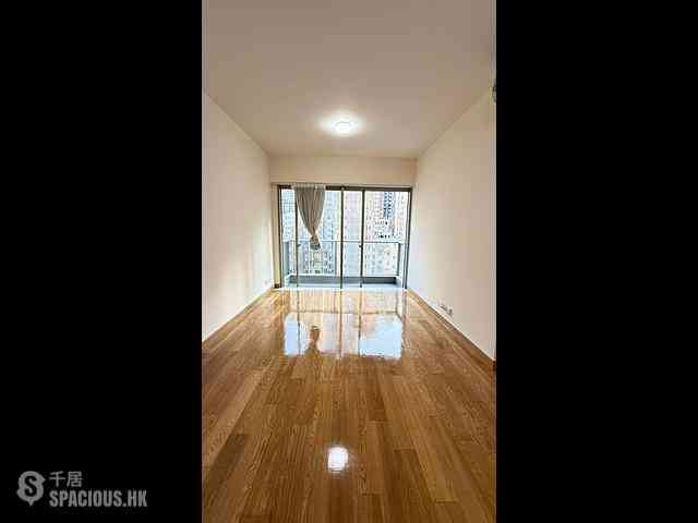 Sai Ying Pun - Island Crest Block 1 02