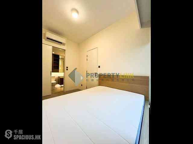 Sai Ying Pun - Bohemian House 05