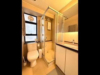 Mid Levels Central - Robinson Heights 05