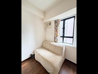 Mid Levels Central - Robinson Heights 07