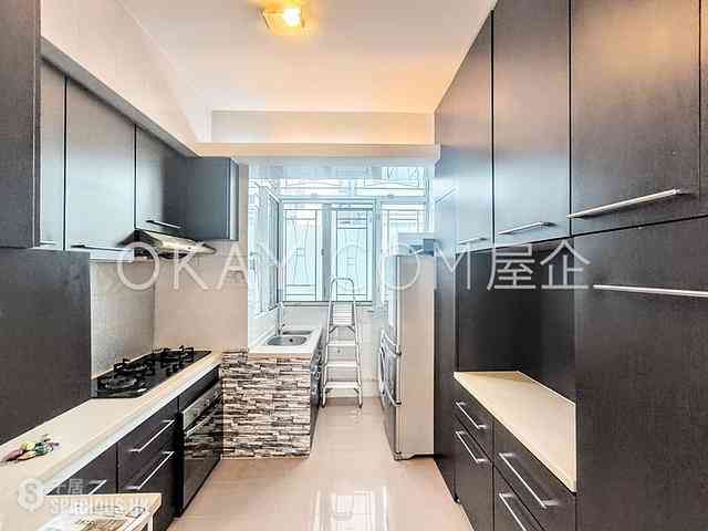 Pok Fu Lam - Sunlight Court 11