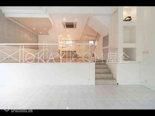 Clear Water Bay - Sea Breeze Villa 03
