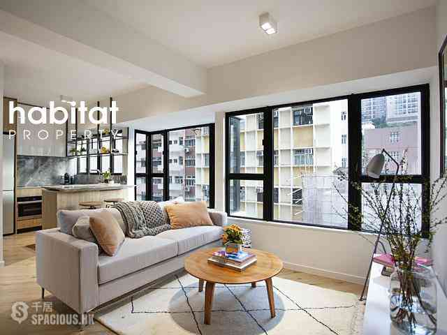 Sai Ying Pun - 111, High Street 01