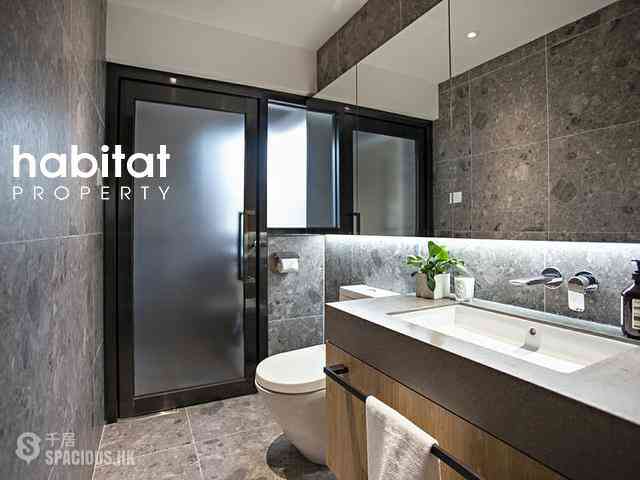 Sai Ying Pun - 111, High Street 04