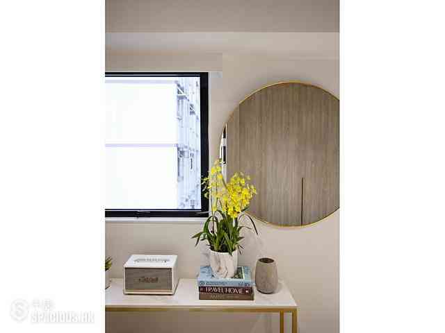 Sai Ying Pun - 111, High Street 05
