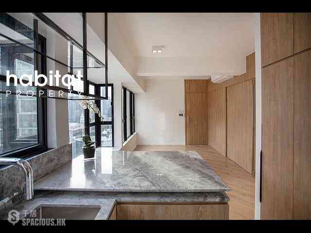 Sai Ying Pun - 111, High Street 05