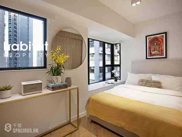 Sai Ying Pun - 111, High Street 07