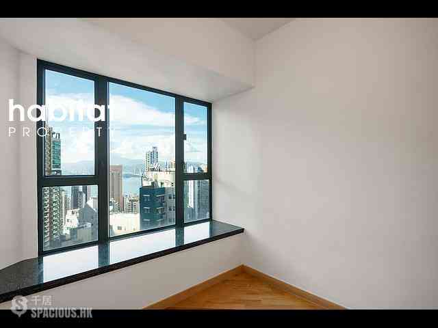 Mid Levels West - 80 Robinson Road 03