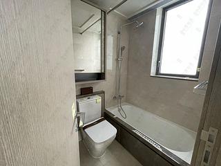 Wong Chuk Hang - The Southside Phase 1 Southland Tower 2A 06
