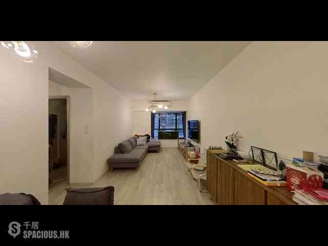 Mid Levels Central - The Grand Panorama Block 3 01