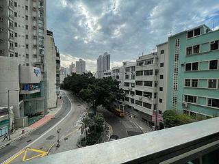 Sai Ying Pun - Centre Place 02