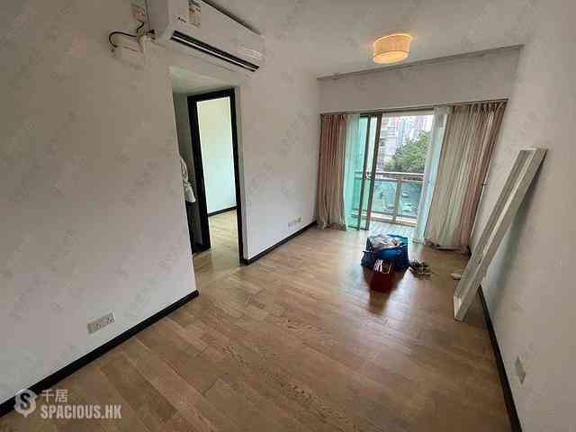 Sai Ying Pun - Centre Place 49