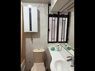 Quarry Bay - Kornhill Block N 04
