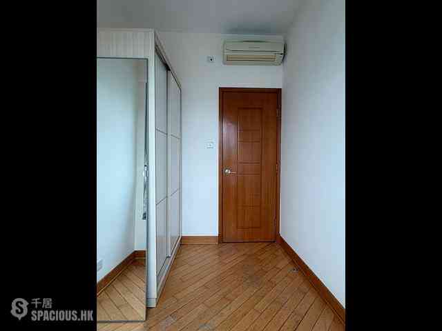 Hung Hom - Royal Peninsula 08