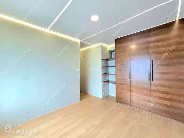Tung Chung - Seaview Crescent 22