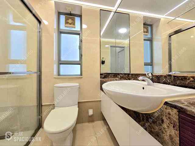 Tung Chung - Seaview Crescent 16