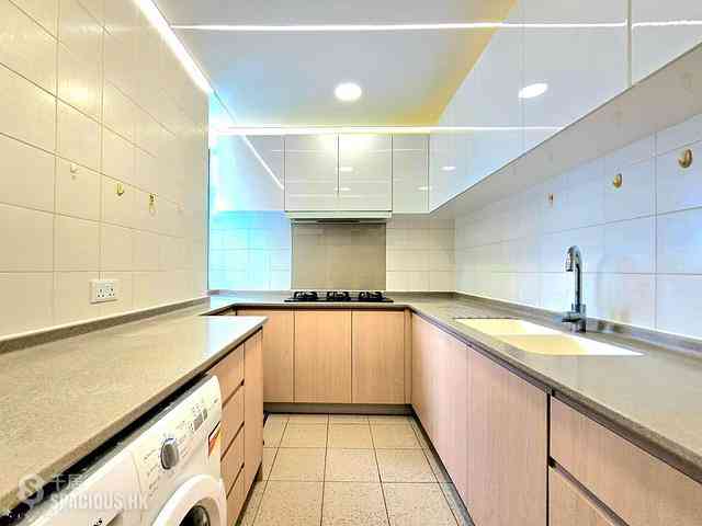Tung Chung - Seaview Crescent 14