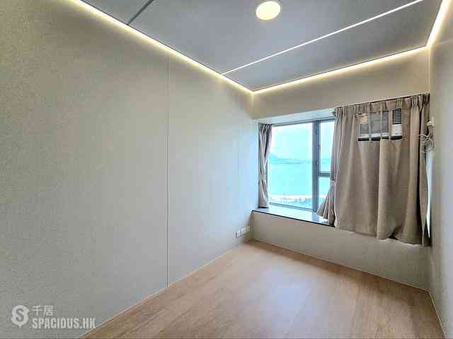 Tung Chung - Seaview Crescent 20