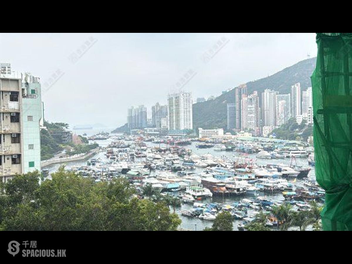 Ap Lei Chau - Aruna 01