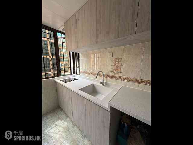 Causeway Bay - Kui Lee Building 03
