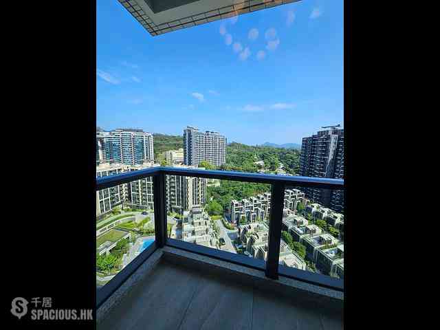 Gold Coast / So Kwun Wat - Mori 06