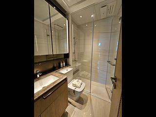 Gold Coast / So Kwun Wat - Mori 10