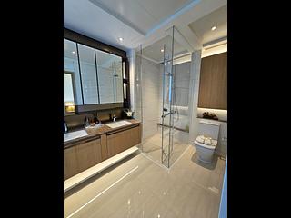 Gold Coast / So Kwun Wat - Mori 15