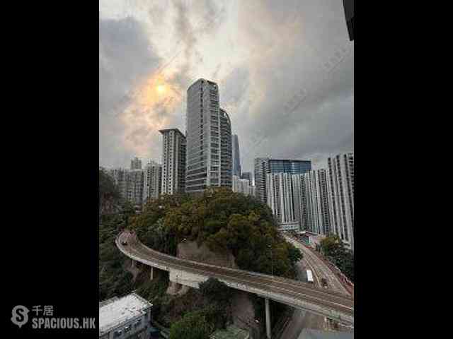 Quarry Bay - The Holborn 06