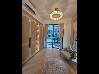 Gold Coast / So Kwun Wat - Mori 16