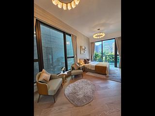 Gold Coast / So Kwun Wat - Mori 18