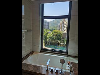 Gold Coast / So Kwun Wat - Mori 20