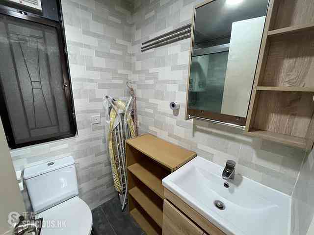 Quarry Bay - Kornhill Block G 10