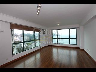 Stanley - Stanley Beach Villa 03