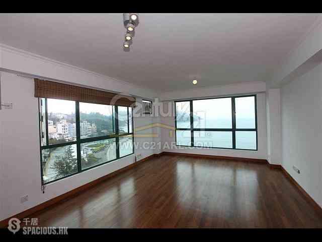 Stanley - Stanley Beach Villa 03
