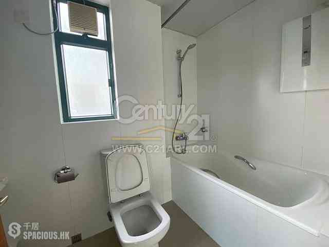Stanley - Stanley Beach Villa 13