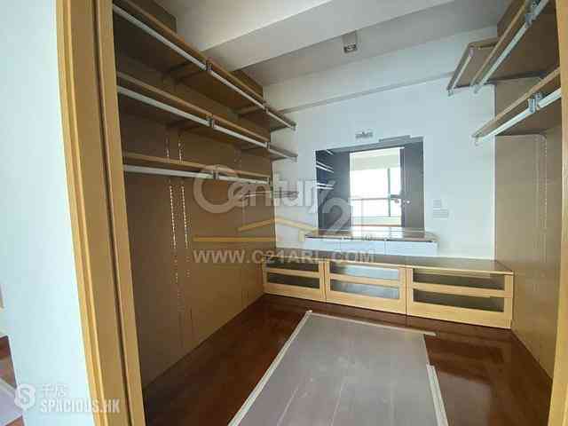 Stanley - Stanley Beach Villa 11
