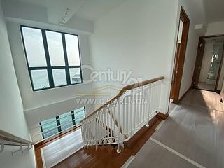 Stanley - Stanley Beach Villa 09