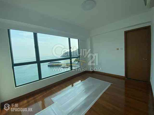 Stanley - Stanley Beach Villa 08