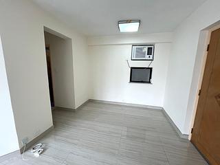 Quarry Bay - Kornhill Block Q 02