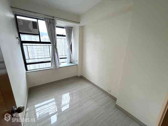 Quarry Bay - Kornhill Block Q 06
