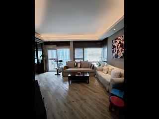 West Kowloon - The Waterfront 02