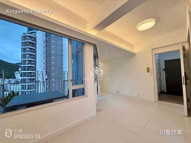 Happy Valley - Cheerful Court 02