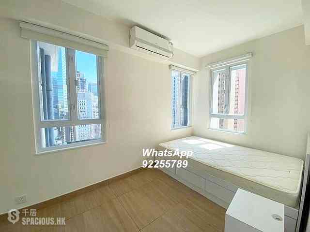 Soho - Ying Pont Building 03