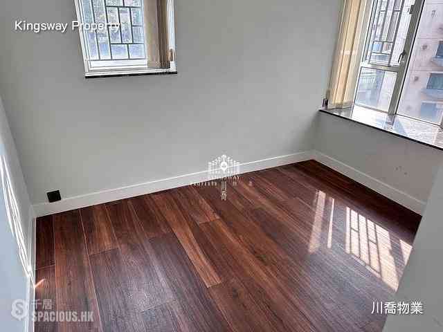 Mid Levels West - Bonham Court 04