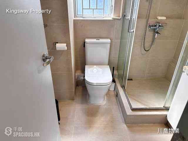 Mid Levels West - Bonham Court 05